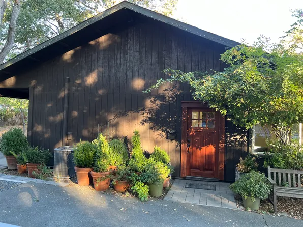 51 Lusherm Ct, Walnut Creek, CA 94597