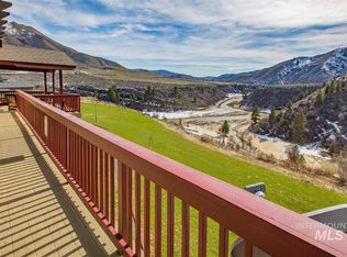 51 Burnett Ln, Boise, ID 83716