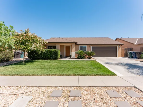 1842 Madalyn Avenue, Tulare, CA 93274