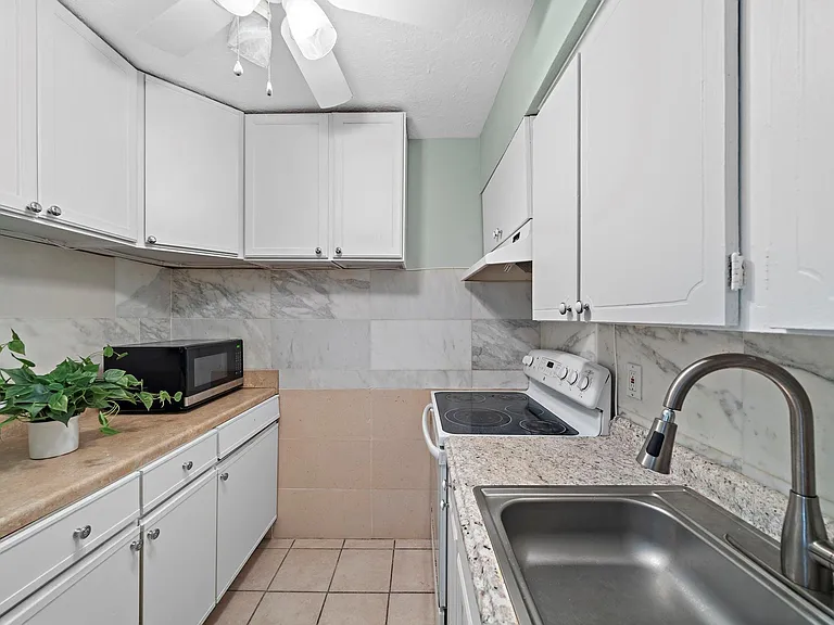 3224 Timmons Ln #135 — Photo 7