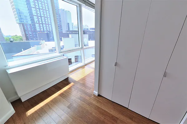 Rented by The Dermot Realty Management Company | media 15