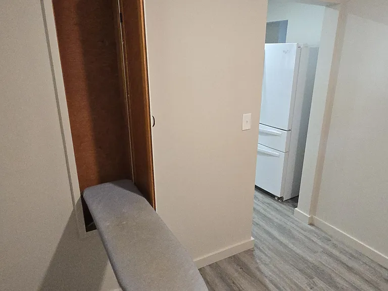 50 Vine St — Photo 15