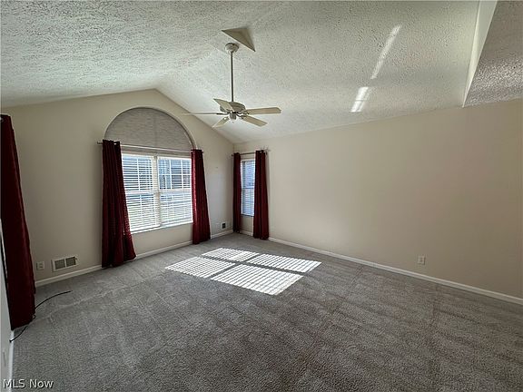 2nd image of 4366 Steuben Woods Dr