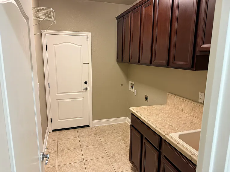 409 Foskett Ranch Ct — Photo 14
