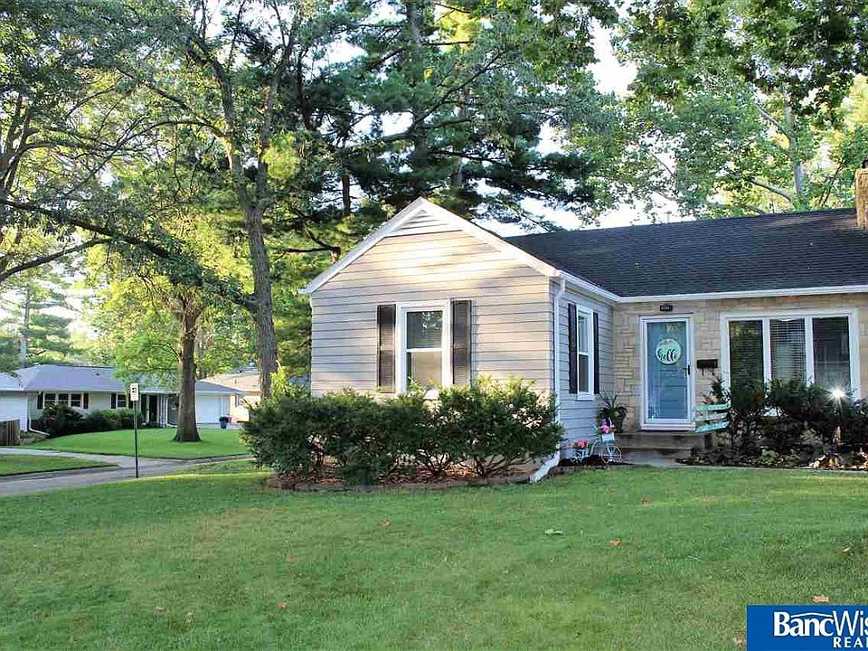 1st image of 3199 Van Dorn St