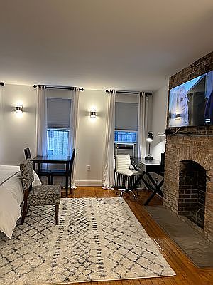 5th image of 334 E 59th St #5