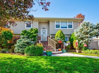 2800 Park Ave, Baldwin, NY 11510