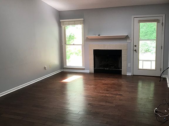 2nd image of 113 Averys Creek Ln