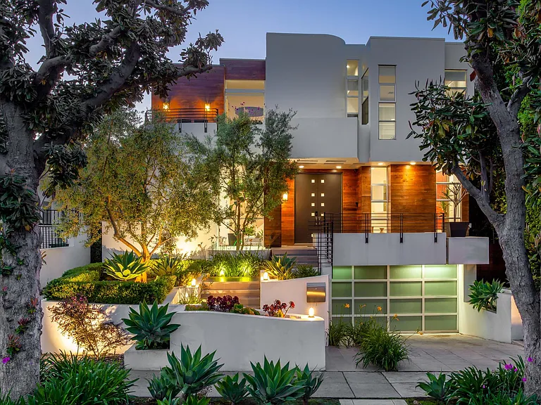 808 N La Jolla Ave — Photo 61