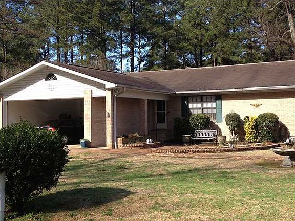 2nd image of 200 Pinecrest Ln