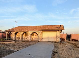 20864 S Garfield Ave, Riverdale, CA 93656