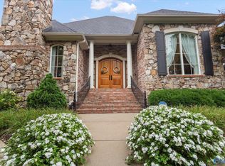 2960 High Mountain Rd NE, Huntsville, AL 35811