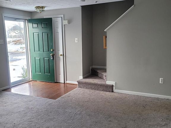 4th image of 953 Lynham Ct #953