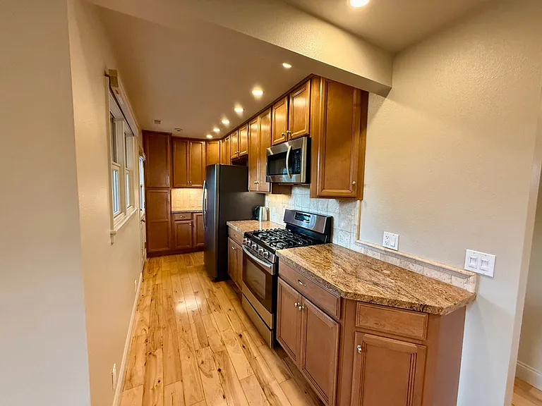 0 Laurel Ave #A — Photo 10