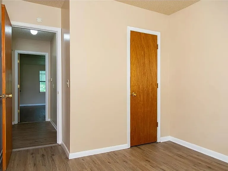 3008 Pasteur Ave — Photo 7