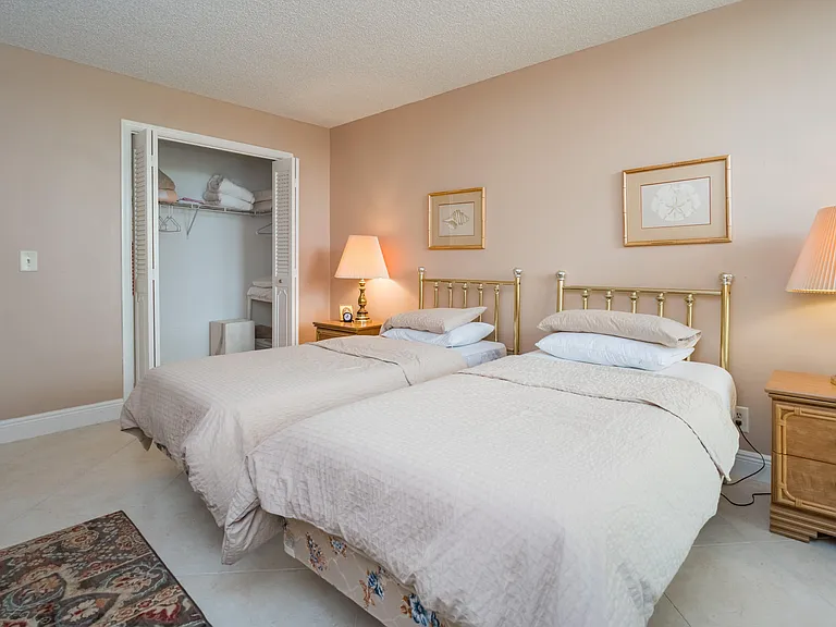 5188 Woodland Lakes Dr #335 — Photo 17