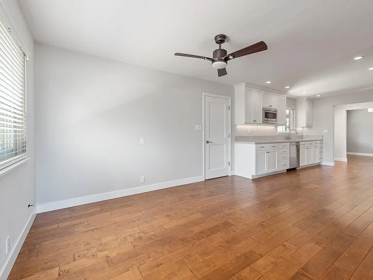 121 Cima Way — Photo 9