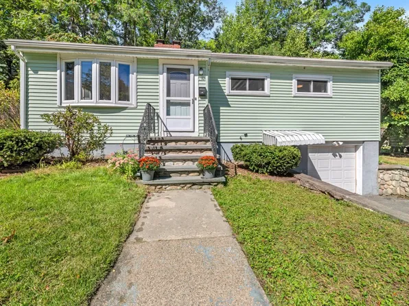 191 Kenrick St, Brighton, MA 02135