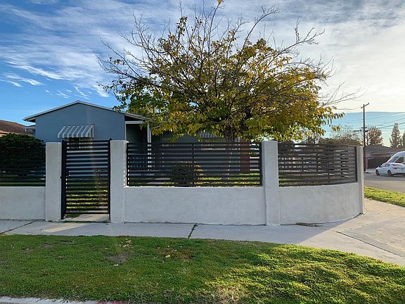 5th image of 8160 Shadyglade Ave