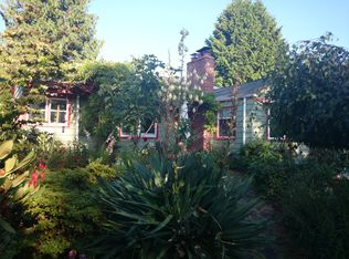 3056 52nd Ave SW, Seattle, WA 98116