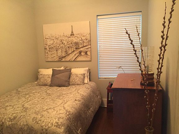 3rd image of 1851 W Cornelia Ave #1N