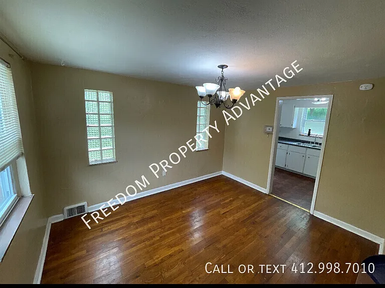 11843 Joan Dr — Photo 9