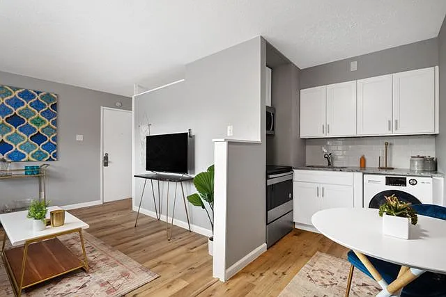 7500 Sussex Ave #12 — Photo 7