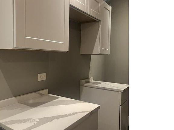 3rd image of 7721 S Emerald Ave #2