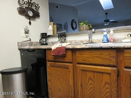 5th image of 2416 Ironstone Dr E