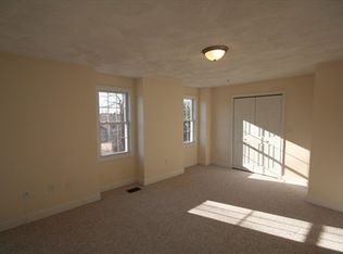 141 Cambridge St #C, Burlington, MA 01803
