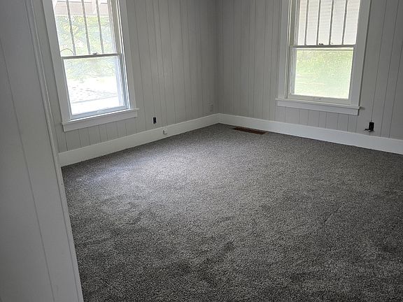 3rd image of 622-626 Union St