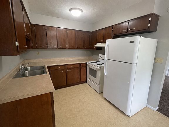 2nd image of 1328 N 15th St APT 4