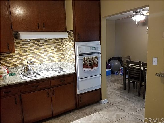 5th image of 24239 Fir Ave