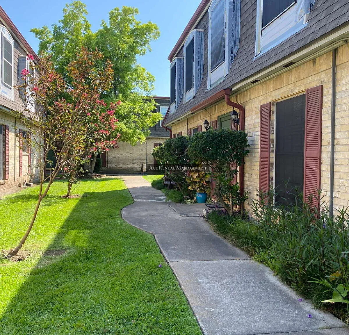 Coming Soon at Maison Helena Townhomes Nederland, TX Estimated Availability: 10/28/2026 Please no... — Photo 2