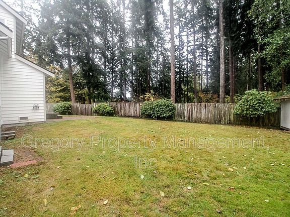 3rd image of 20610 22nd Ave W