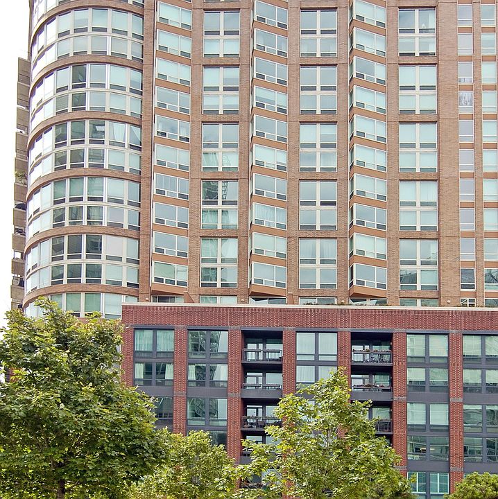 1st image of 600 N Kingsbury St APT 1705
