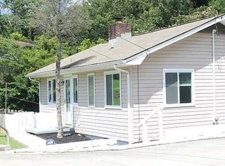 512 Michigan Ave, Oak Ridge, TN 37830