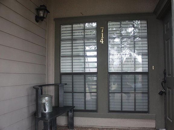 2nd image of 3101 Townbluff Dr APT 714