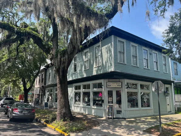 1813 Bull St, Savannah, GA 31401