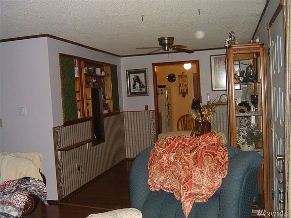 4th image of 11304 175th Ave NE