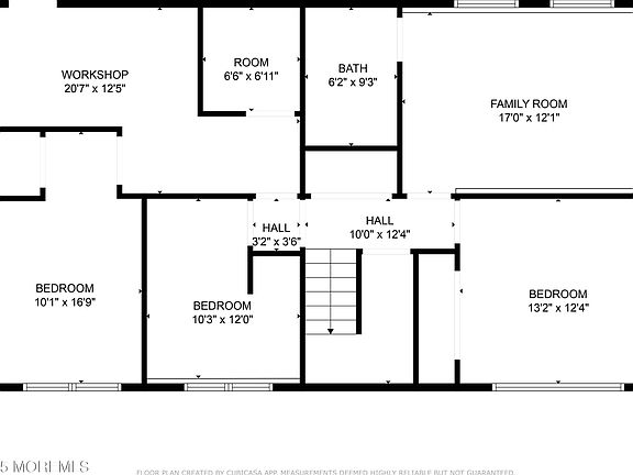 3rd image of 550 Deer Lane