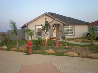 5771 Saint Charles Loop, Laredo, TX 78046