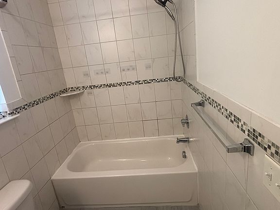 4th image of 22 Vanderpool St Floor 2