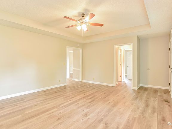4th image of 1110 E Rye Ct