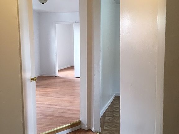2nd image of 3016 Bruner Ave APT 2