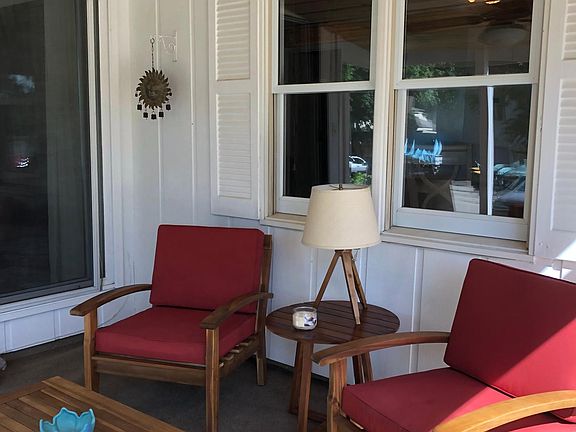 Screened in patio allows for the outdoors, indoors. Great for morning coffee.