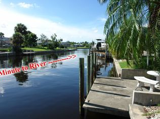 5371 Colonade Ct, Cape Coral, FL 33904