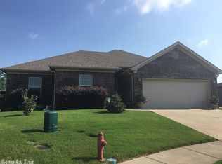 628 Hideaway Cir, Alexander, AR 72002