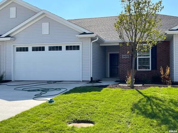 5632 Kristi Ln, Bettendorf, IA 52722