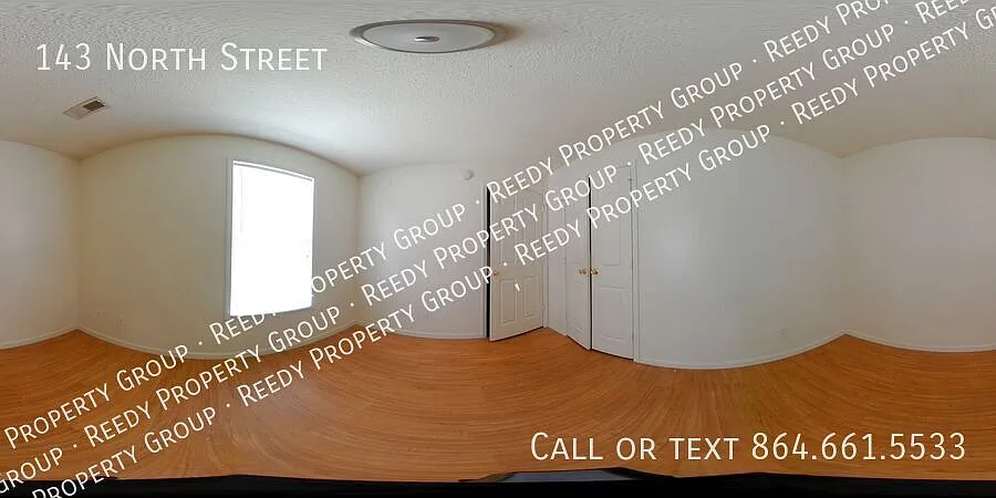 2/1 affordable unit Williamston — Photo 2